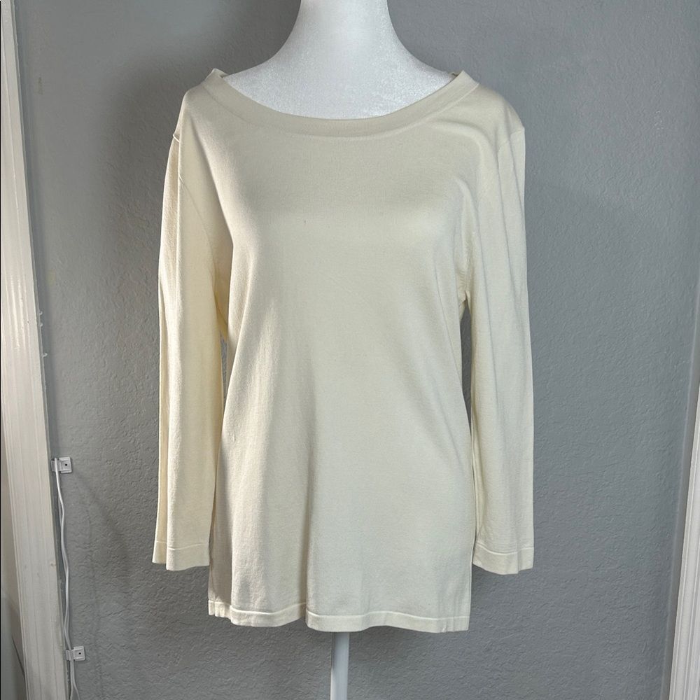 August Silk women Ivory Long Sleeve Tee Size L Viscose/Silk/Nylon. SIZE L